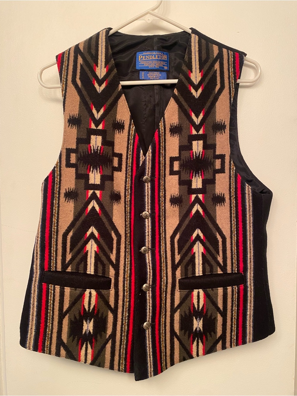 Pendleton WesternWear Southwest Aztec Wool Vest Size M Made in USA Red Tan Olive